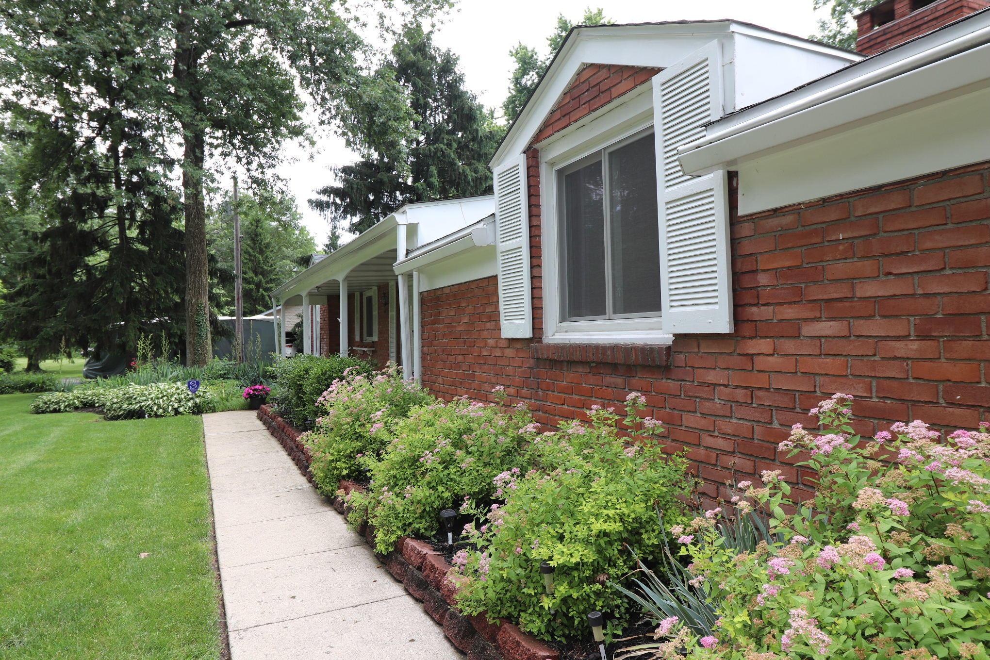 995 Cole Road Galloway, OH 43119 - Photo 2 of 50 Gallery Image 2