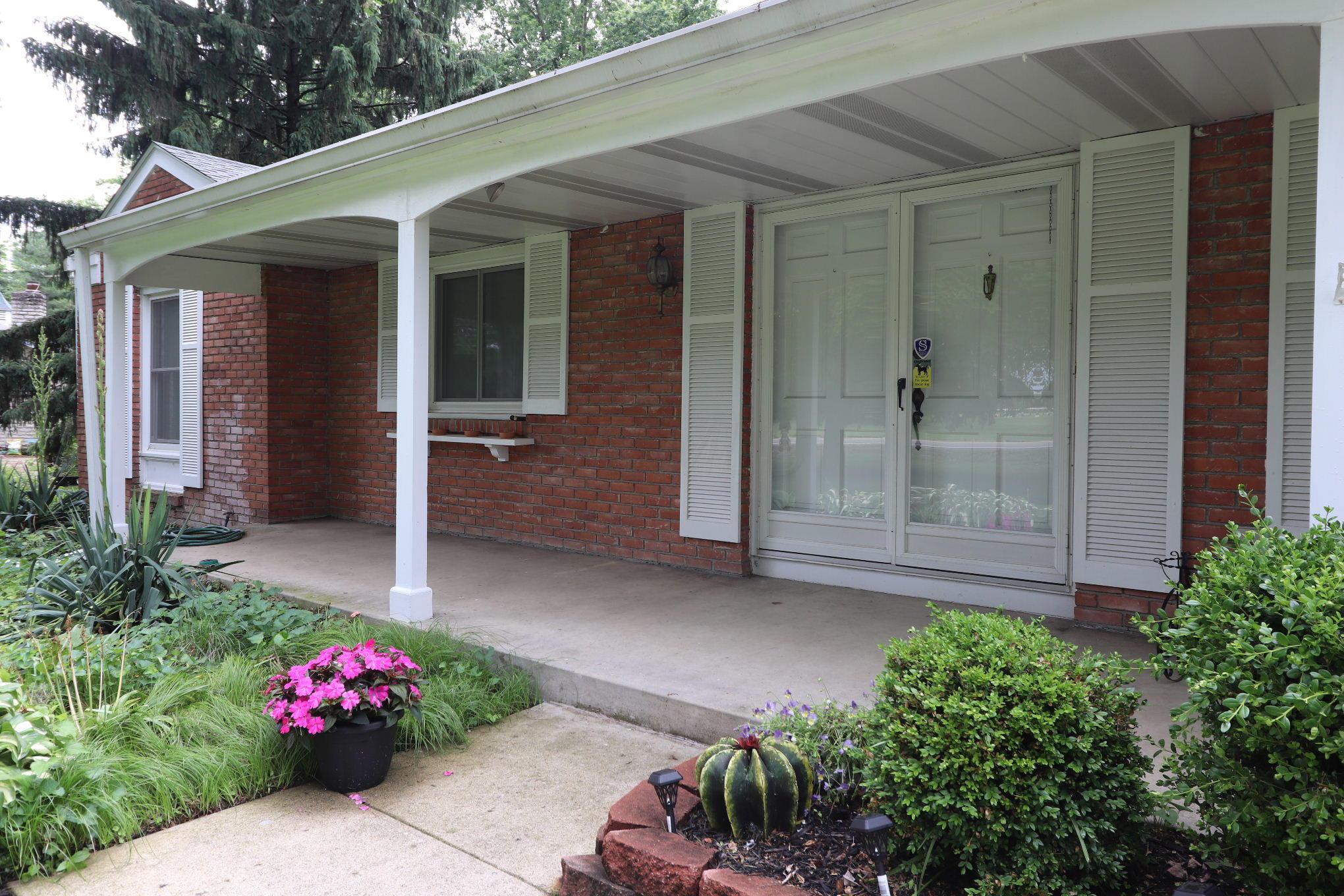 995 Cole Road Galloway, OH 43119 - Photo 3 of 50 Gallery Image 3