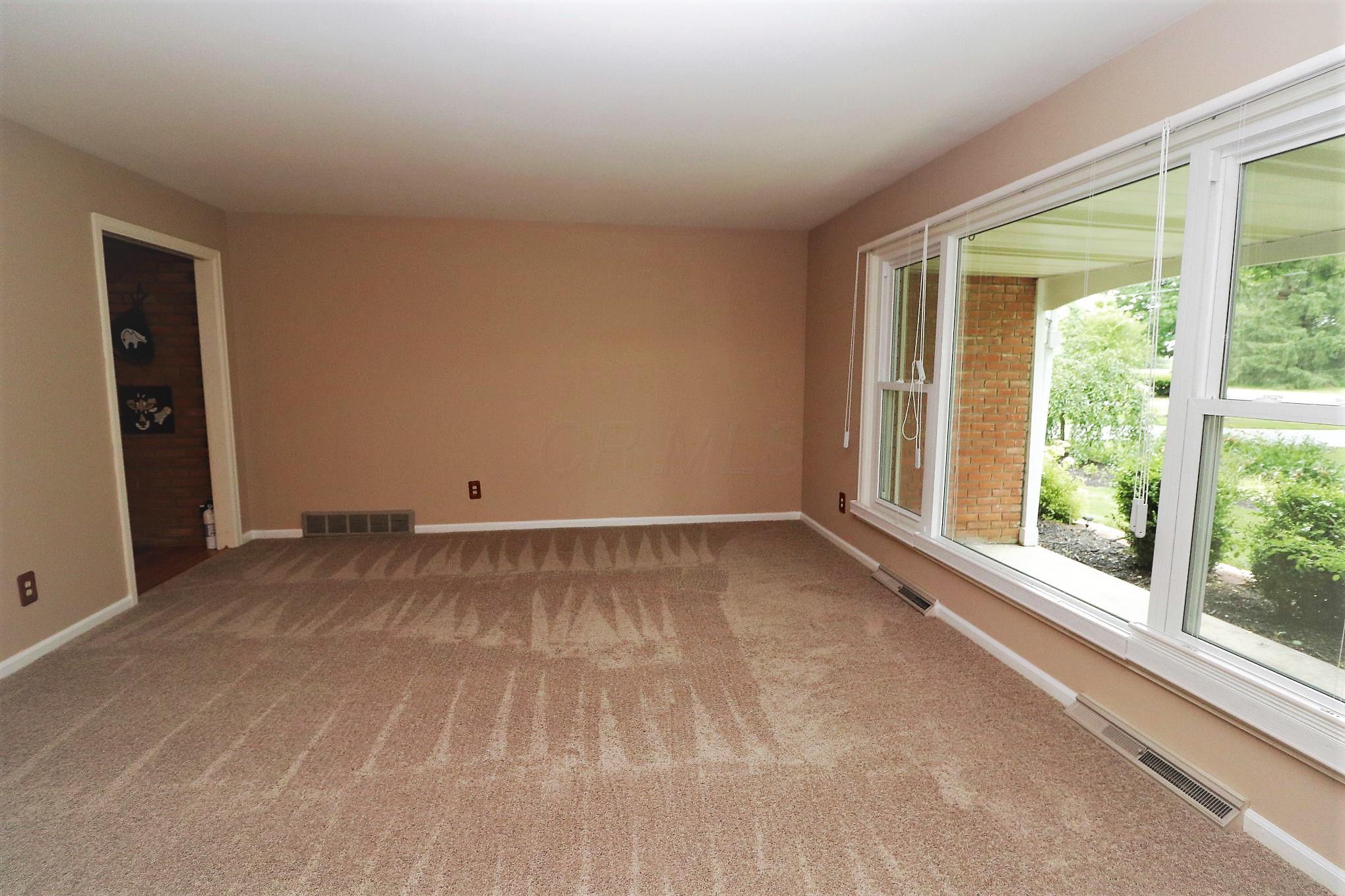 995 Cole Road Galloway, OH 43119 - Photo 9 of 50 Gallery Image 9