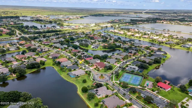 an aerial view of a house having outdoor space