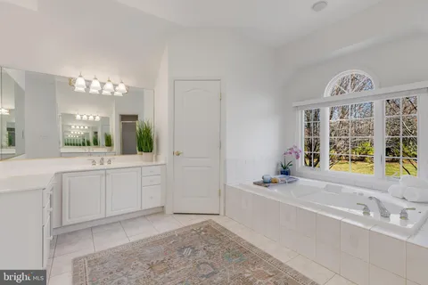 $2,250,000 | 3684 Waples Crest Court, Oakton, VA 22124