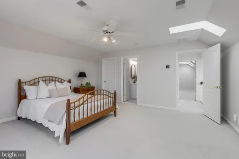 $2,250,000 | 3684 Waples Crest Court, Oakton, VA 22124