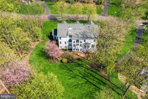 $2,250,000 | 3684 Waples Crest Court, Oakton, VA 22124