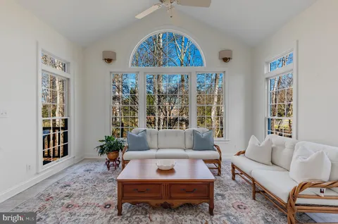 $2,250,000 | 3684 Waples Crest Court, Oakton, VA 22124