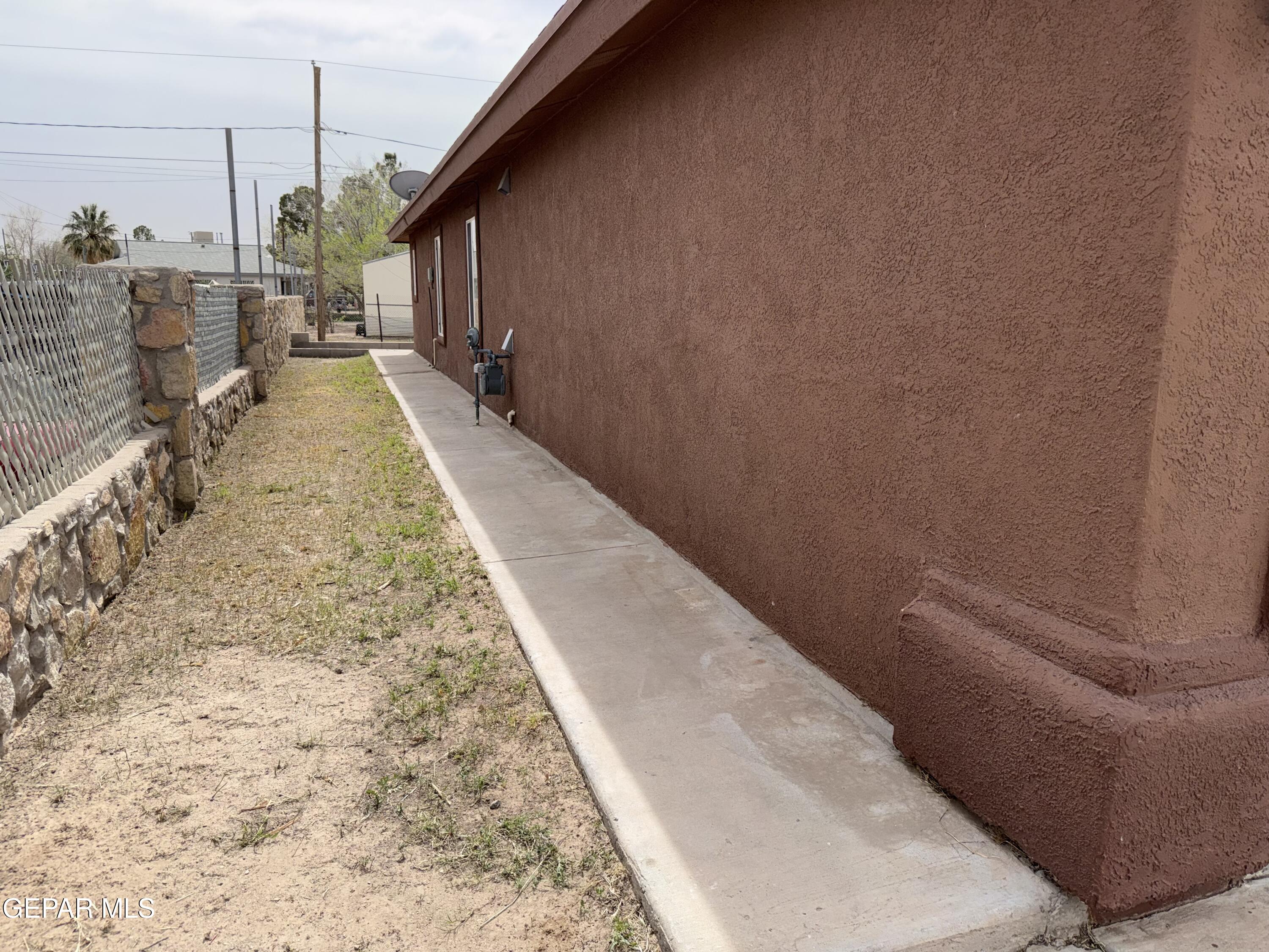 456 Passmore Road Socorro, TX 79927 - Photo 17 of 23 a view of a backyard