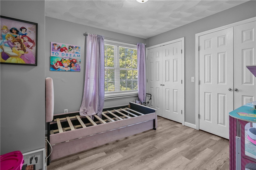 98 Oakland Avenue Providence, RI 02908 - Photo 46 of 49