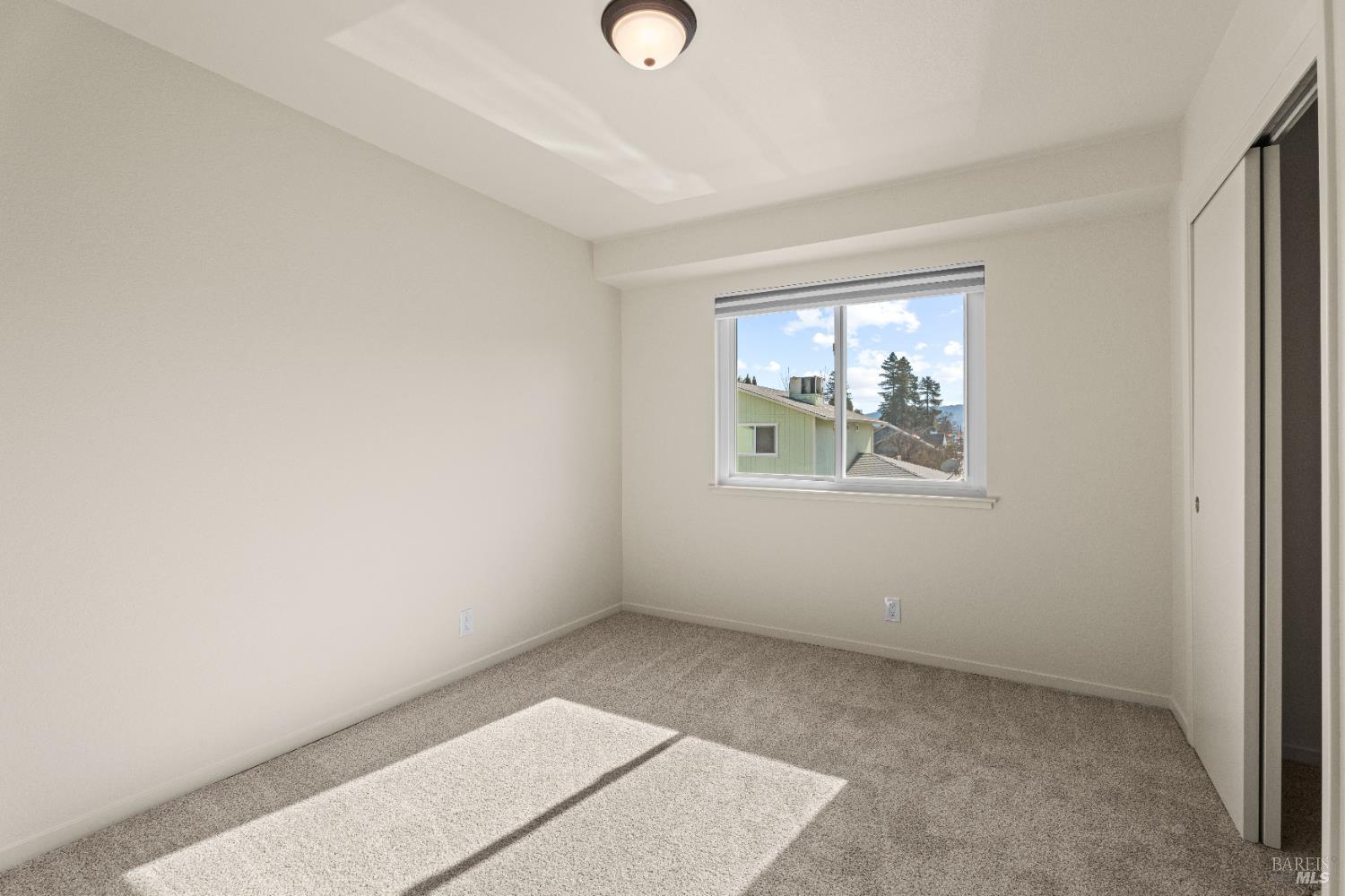 201 Main Circle Ukiah, CA 95482 - Photo 14 of 20