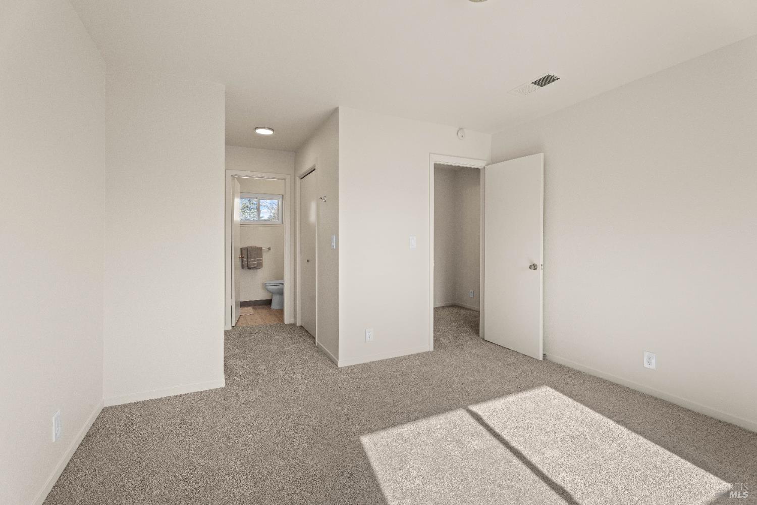 201 Main Circle Ukiah, CA 95482 - Photo 9 of 20