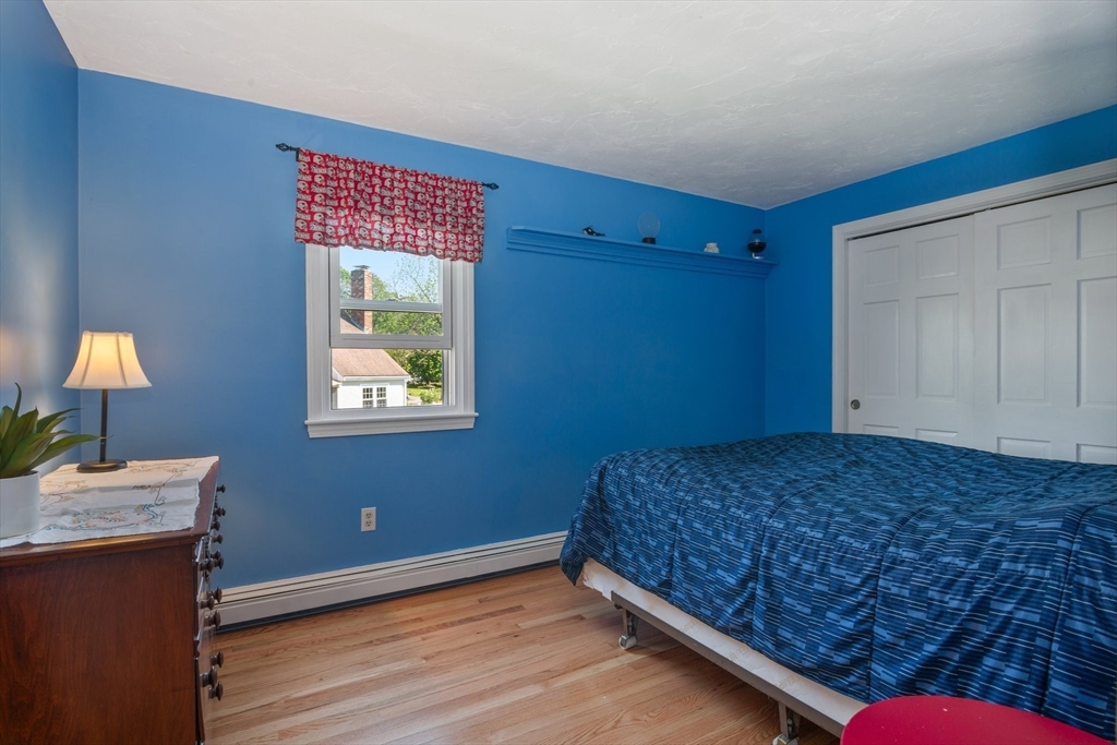 6 Wight Farm Road Natick, MA 01760 - Photo 18 of 37 a bedroom with a bed and a window