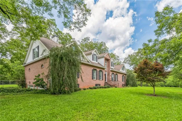 $599,900 | 113 Heatherwood Lane, Barnesville, GA 30204