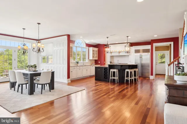 $2,250,000 | 2 Autumn Meadow Lane, Malvern, PA 19355