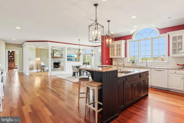 $2,250,000 | 2 Autumn Meadow Lane, Malvern, PA 19355