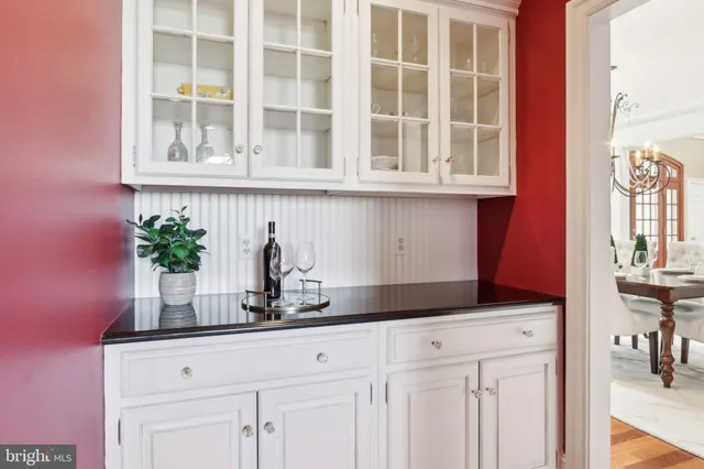 $2,250,000 | 2 Autumn Meadow Lane, Malvern, PA 19355