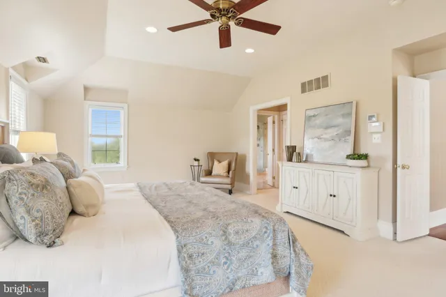 $2,250,000 | 2 Autumn Meadow Lane, Malvern, PA 19355