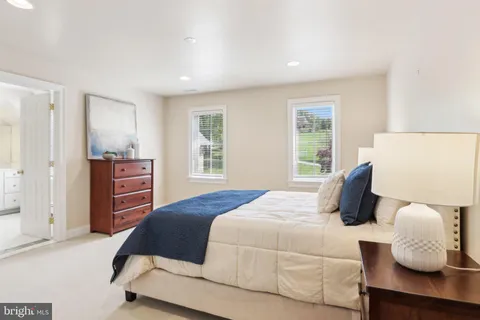 $2,250,000 | 2 Autumn Meadow Lane, Malvern, PA 19355