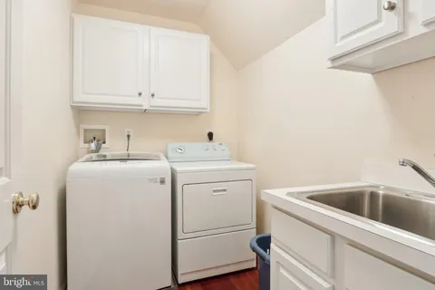 $2,250,000 | 2 Autumn Meadow Lane, Malvern, PA 19355