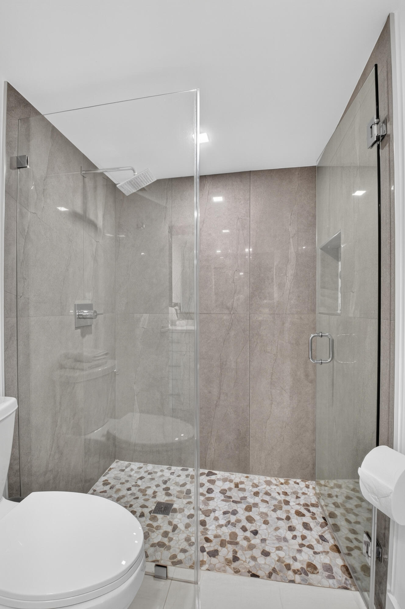7809 Lakeside Boulevard, Unit G205 Boca Raton, FL 33434 - Photo 21 of 70 DSC_9236