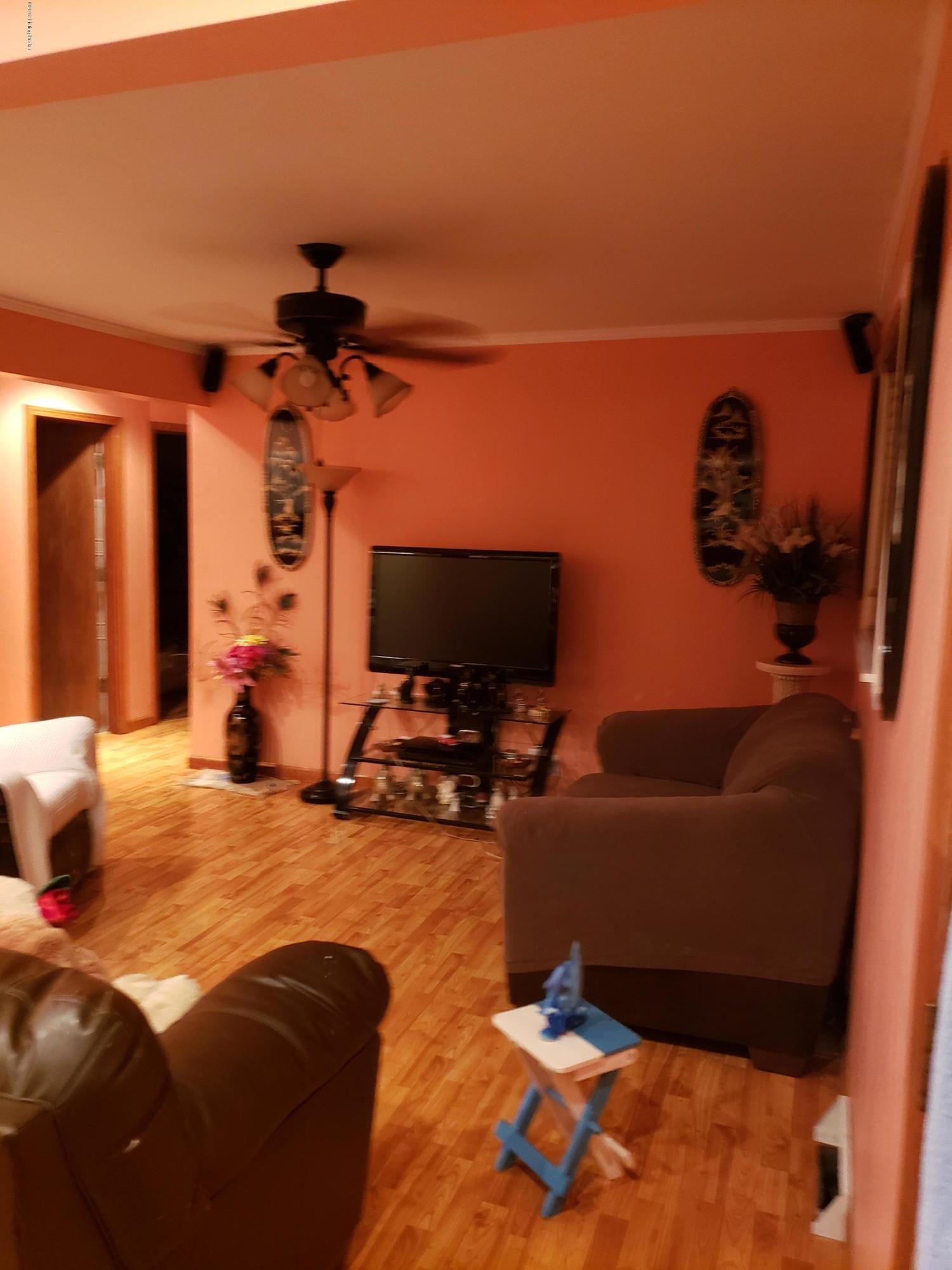 9808 Blue Lick Road Louisville, KY 40229 - Photo 11 of 29 20190930_205345