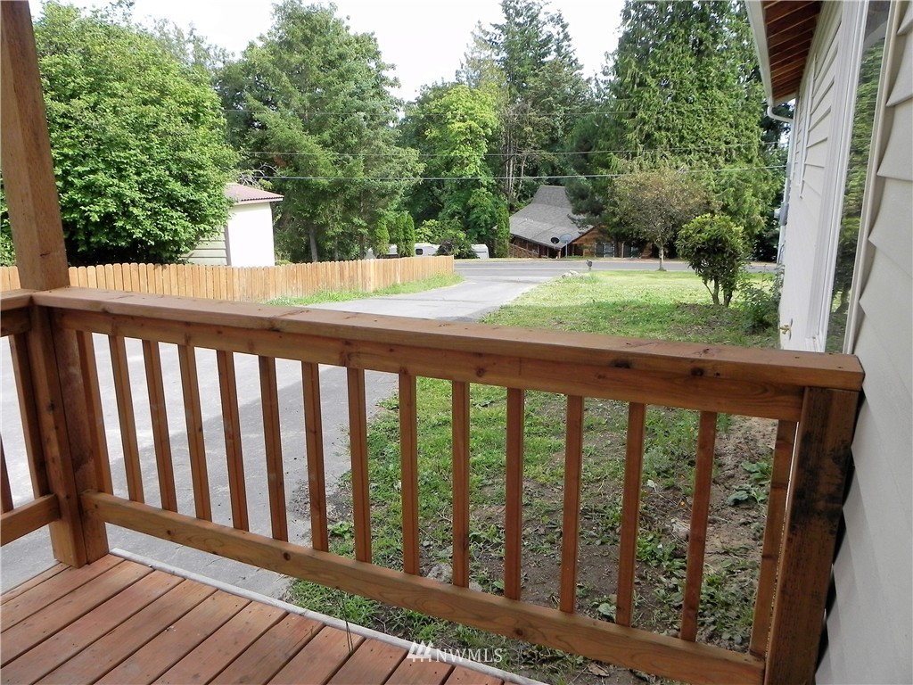 240 Holcomb Road Kelso, WA 98626 - Photo 18 of 24 Gallery Image 18