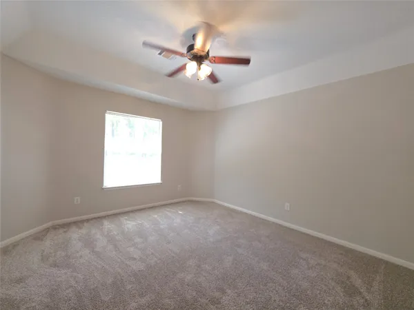 $4,000 | 19 Vista Mill Place, The Woodlands, TX 77382