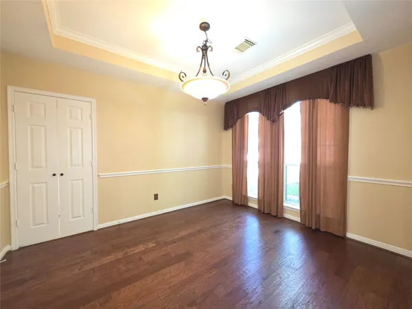 $4,000 | 19 Vista Mill Place, The Woodlands, TX 77382