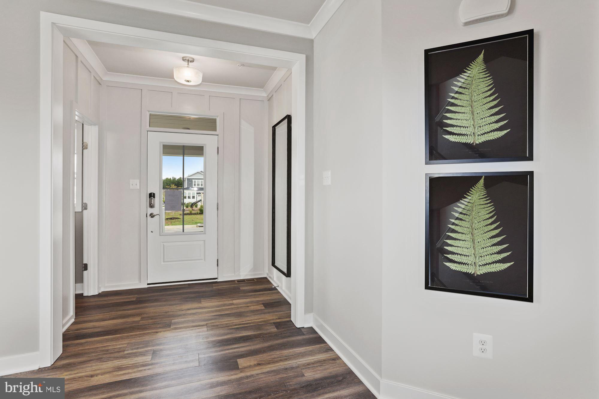 2934 Quarry Circle Odenton, MD 21113 - Photo 2 of 39 Bright and open front foyer