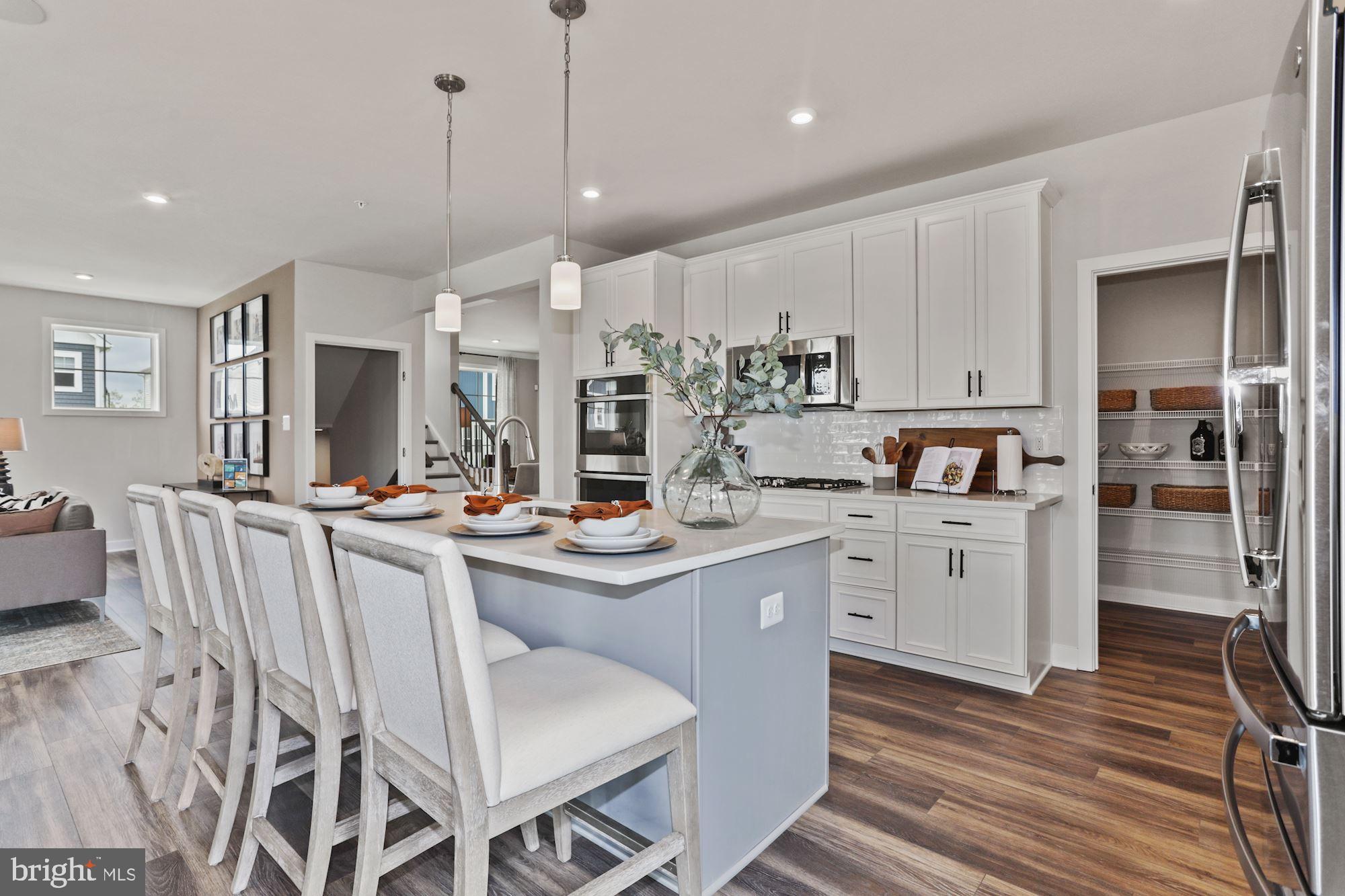 2934 Quarry Circle Odenton, MD 21113 - Photo 6 of 39 Huge island for entertaining