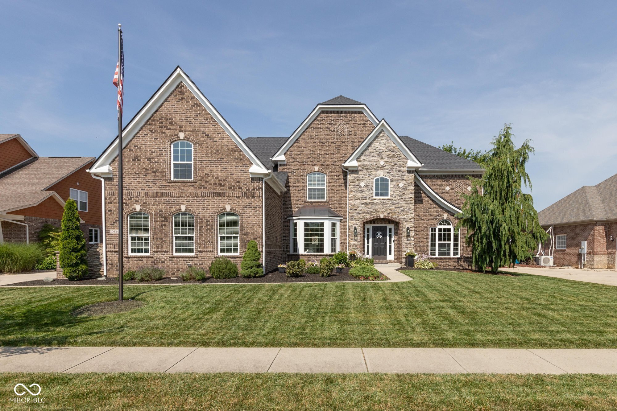 10334 Strongbow Road Fishers, IN 46055 - Photo 2 of 52 Gallery Image 2