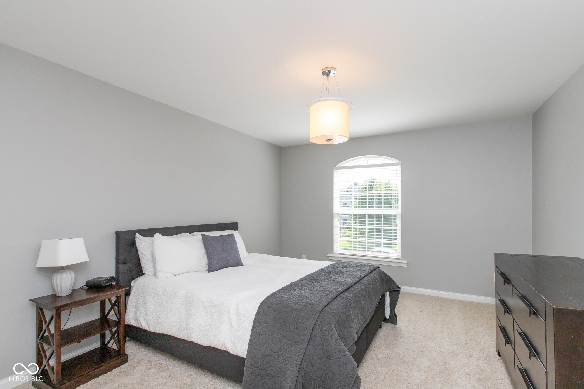 10334 Strongbow Road Fishers, IN 46055 - Photo 38 of 52 Gallery Image 38