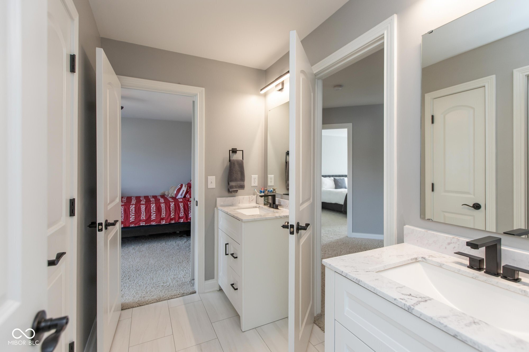10334 Strongbow Road Fishers, IN 46055 - Photo 42 of 52 Gallery Image 42