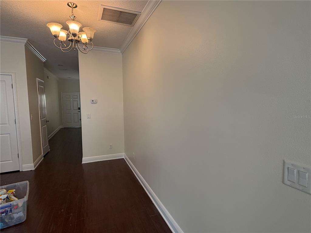 2553 South Mills Avenue, Unit B Orlando, FL 32806 - Photo 4 of 25 Gallery Image 4