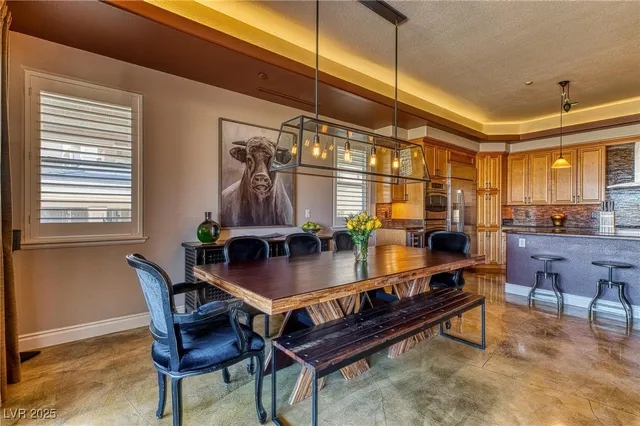 $6,000 | 9216 Tesoras Drive, Unit 202, Las Vegas, NV 89144