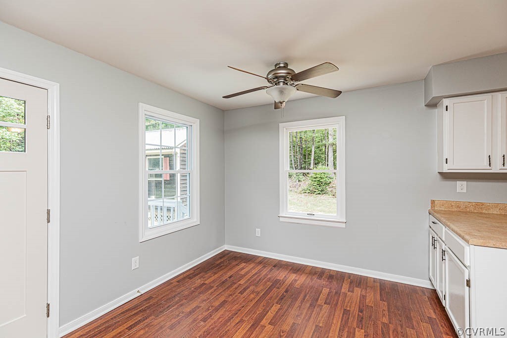 2550 Bethany Church Road Bumpass, VA 23024 - Photo 17 of 39 EAT-IN KITCHEN W/ NEW FLOORING, CEILING FAN, FRESH