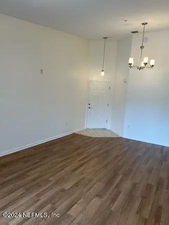 $1,285 | 6880 Skaff Avenue, Unit 111, Jacksonville, FL 32244