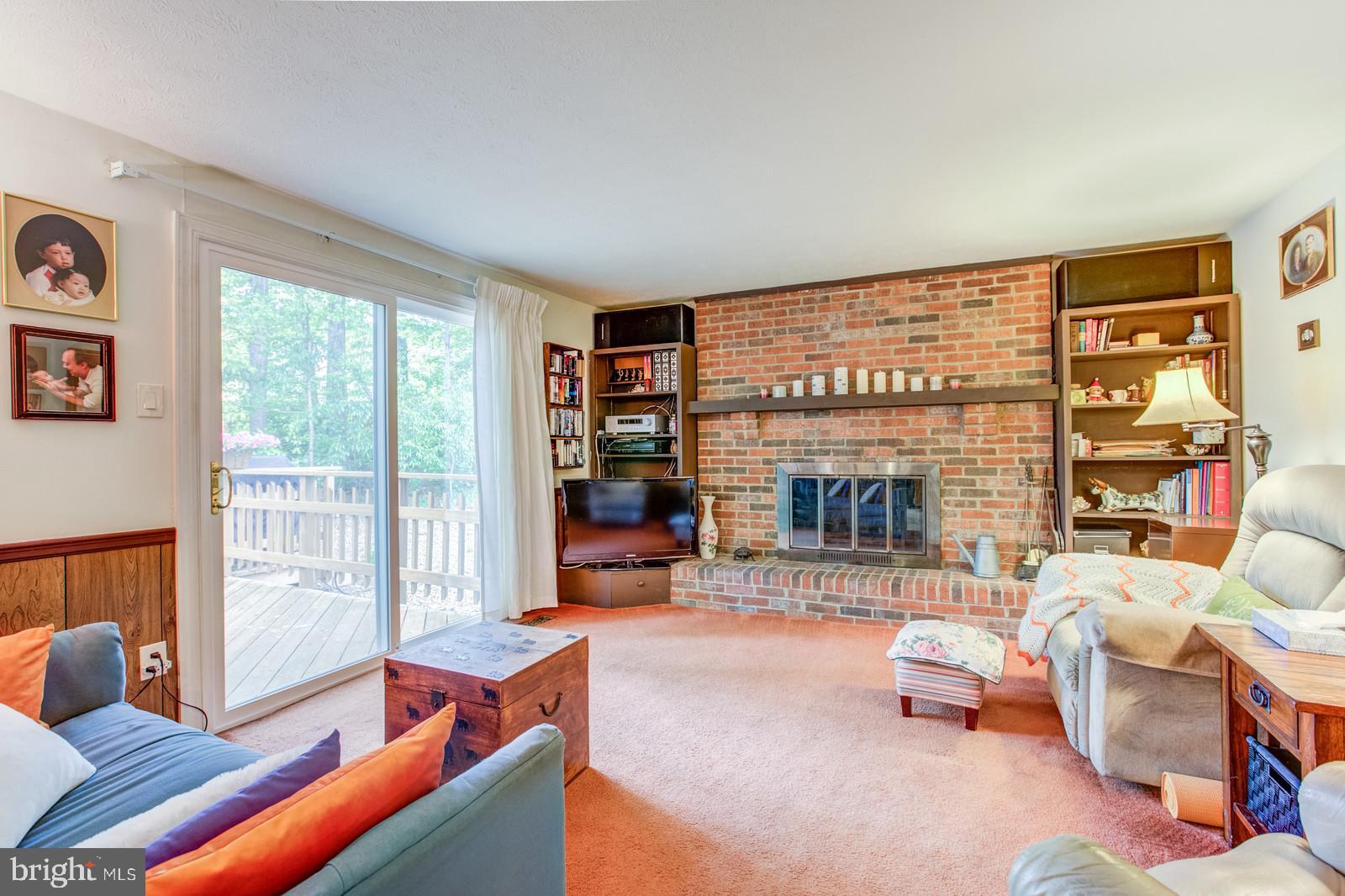 8064 Winding Way Court Springfield, VA 22153 - Photo 11 of 42 Family Room