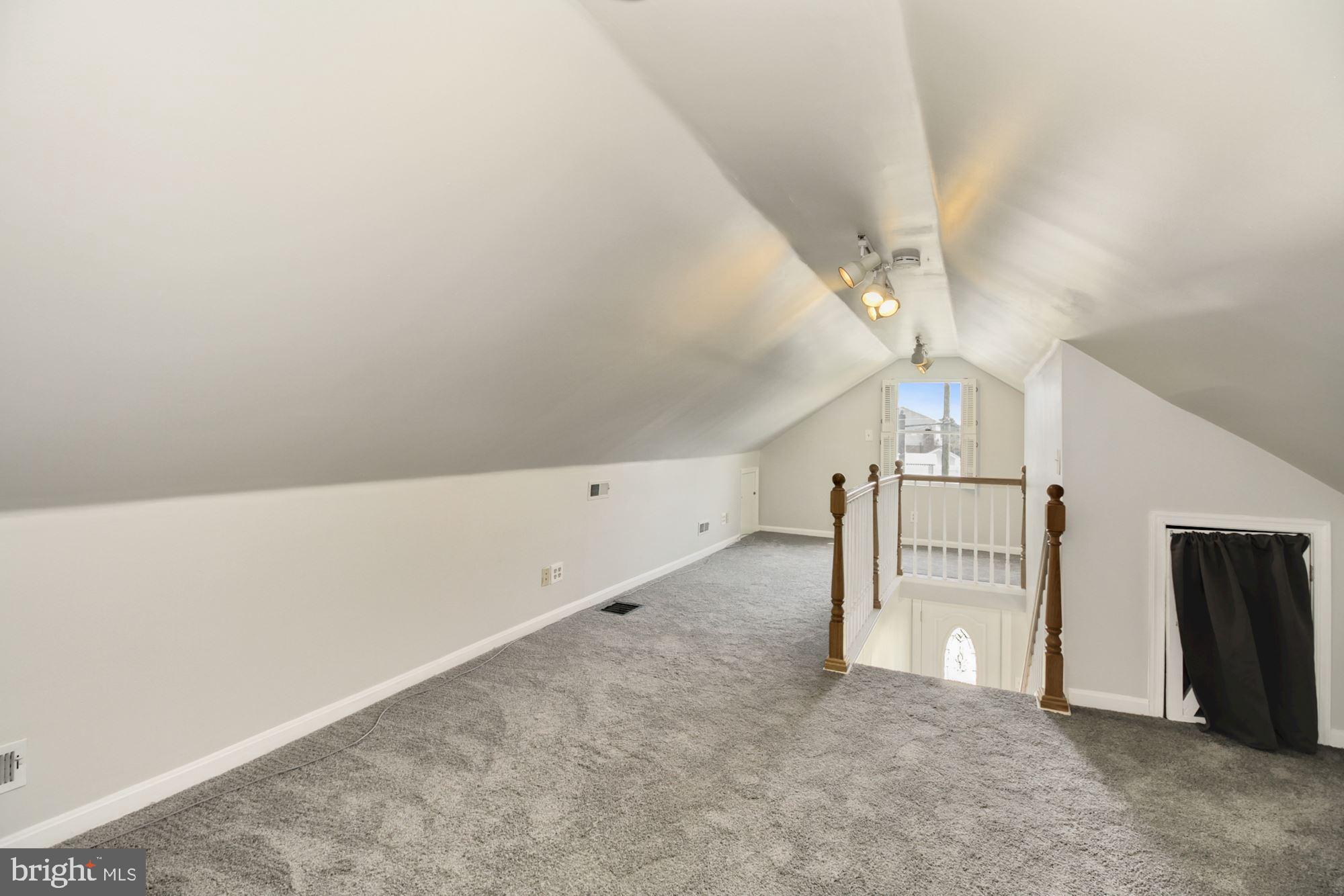 1209 Willow Road Baltimore, MD 21222 - Photo 23 of 31 Family Room