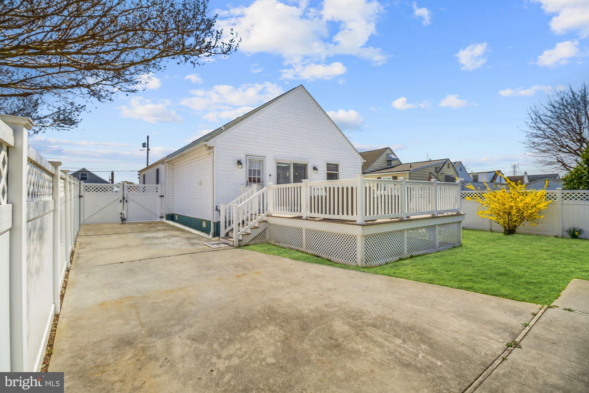 1209 Willow Road Baltimore, MD 21222 - Photo 28 of 31 Fenced Yard