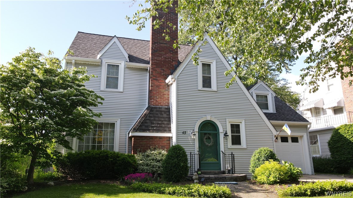 43 Grasmere Road Lockport Town, NY 14094 - Photo 1 of 1 Welcome to 43 Grasmere!