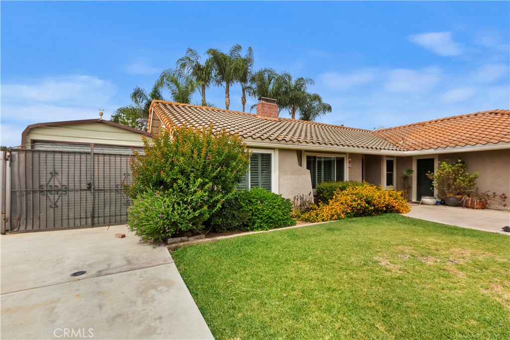 2720 Lexington Place Riverside, CA 92506 - Photo 6 of 32