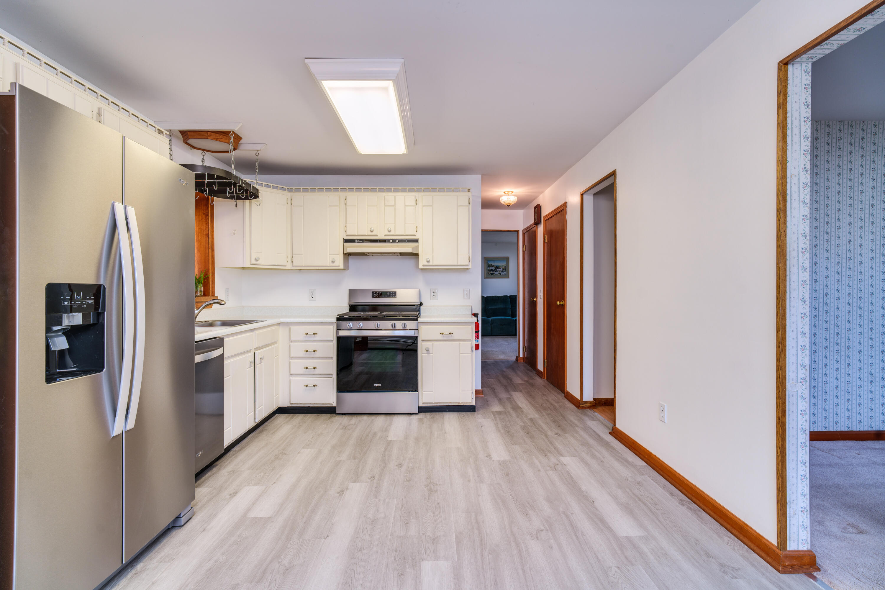 6 Cape Neddick Road York, ME 03909 - Photo 14 of 20 DSC00272