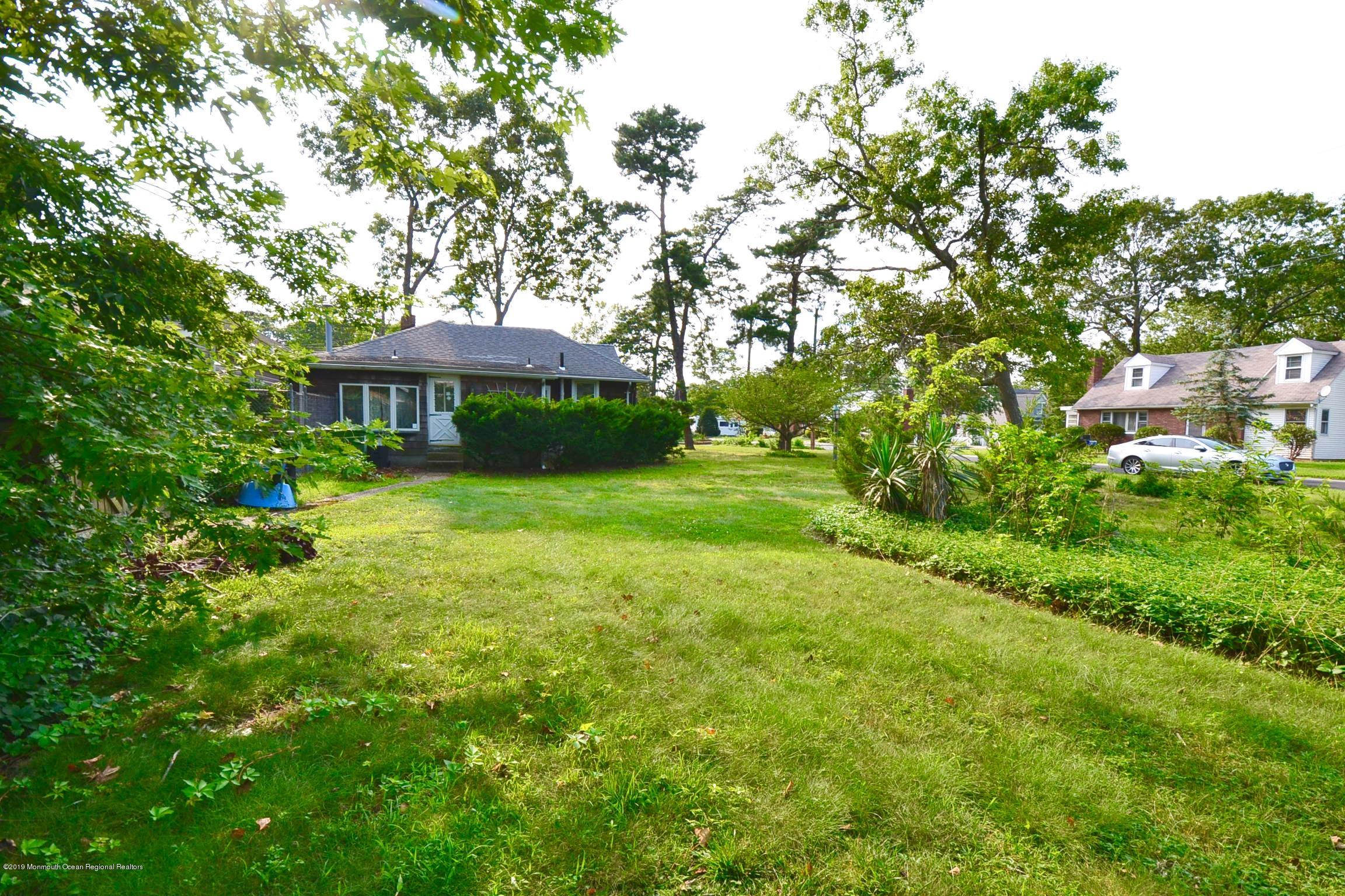 400 Avon Road Pine Beach, NJ 08741 - Photo 19 of 26 DSC_0827