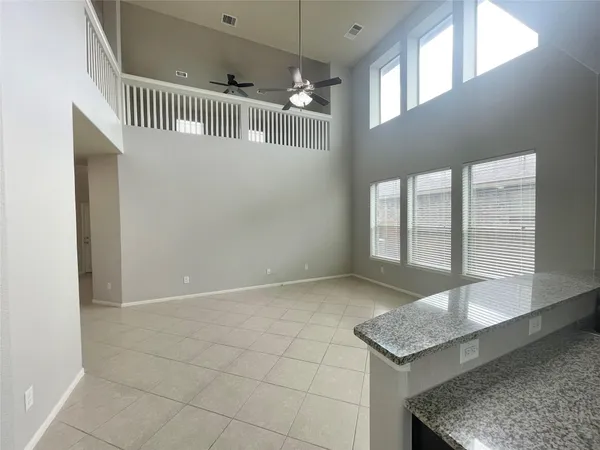 $2,300 | 2521 Amy Lee Drive, Conroe, TX 77304