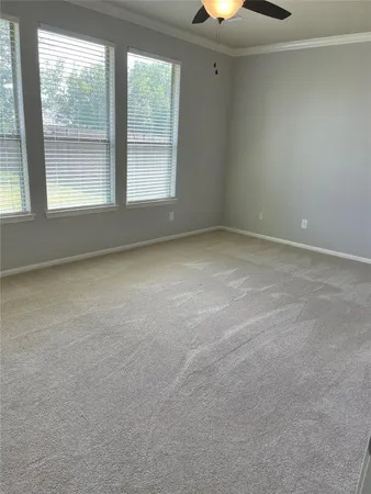 $2,300 | 2521 Amy Lee Drive, Conroe, TX 77304