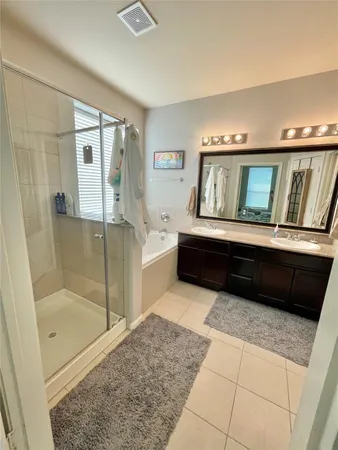 $2,300 | 2521 Amy Lee Drive, Conroe, TX 77304