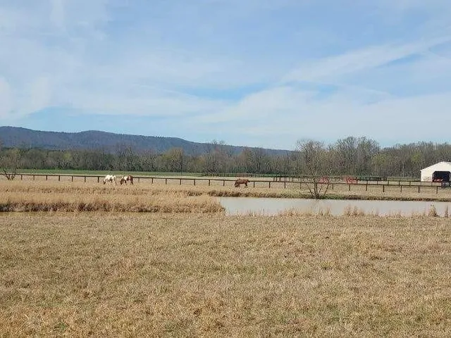 $1,300,000 | 515 West Hunt Bend Road, Calhoun, GA 30701