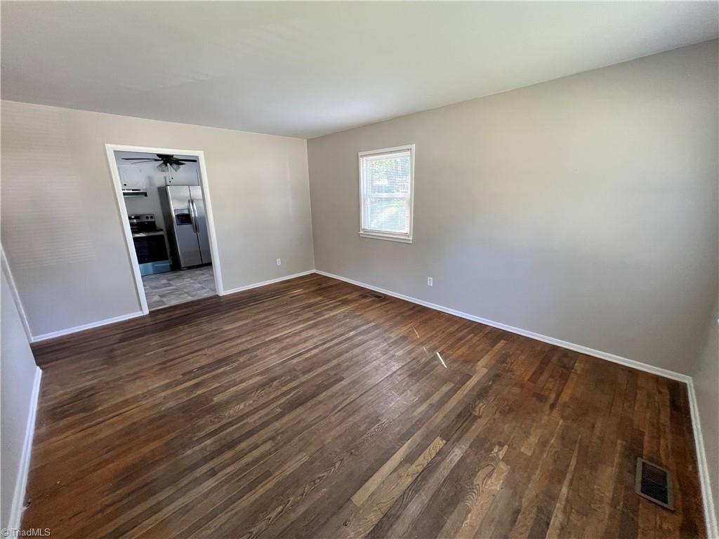 1120 East Springfield Road High Point, NC 27263 - Photo 7 of 26 Gallery Image 7