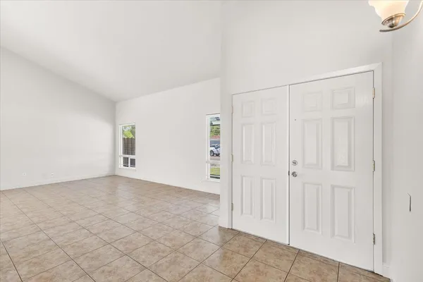 $525,000 | 6116 Herndon Place, Stockton, CA 95219