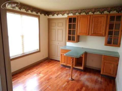 11521 Sharp Road Linden, MI 48451 - Photo 9 of 53 20401583-8.JPG