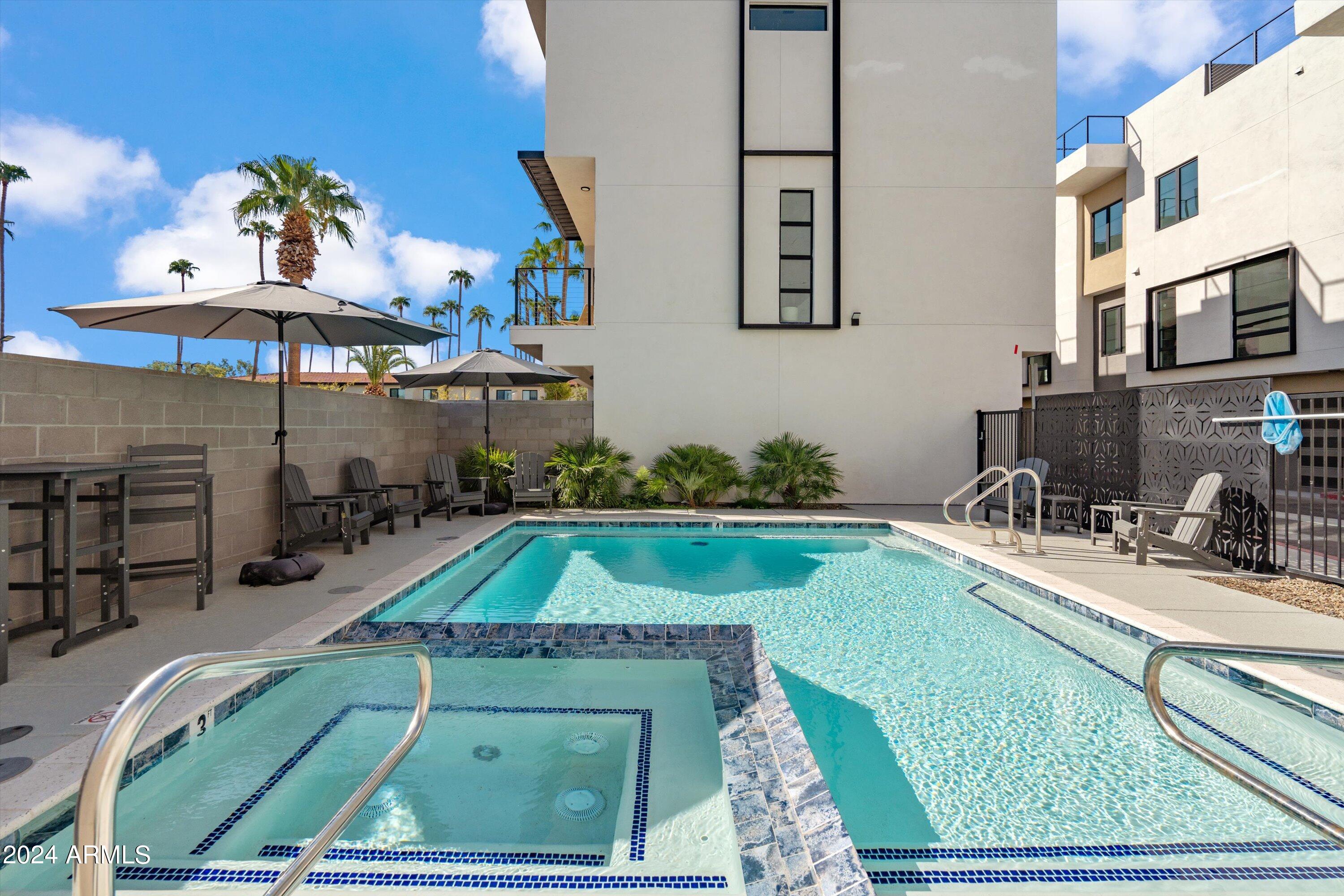 1501 North Miller Road, Unit 1002 Scottsdale, AZ 85257 - Photo 29 of 39 30-Community Pool