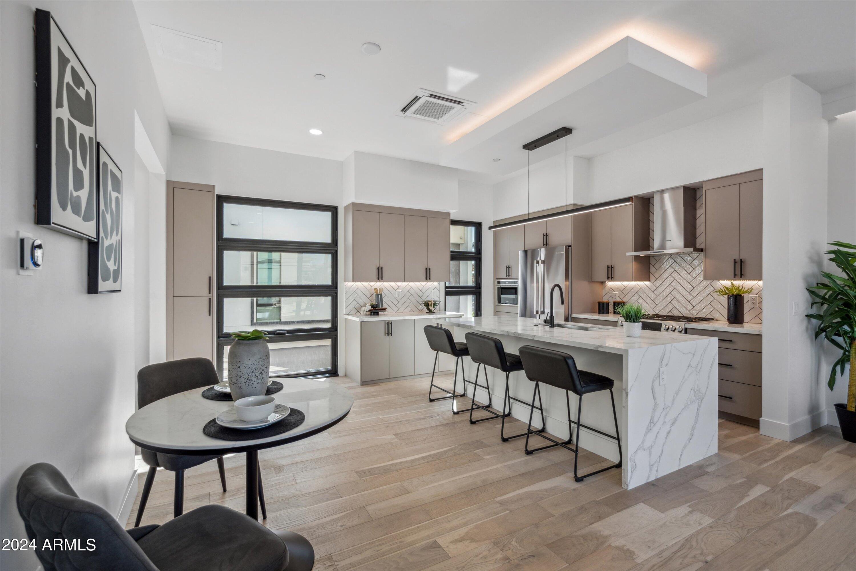 1501 North Miller Road, Unit 1002 Scottsdale, AZ 85257 - Photo 6 of 39 07-Kitchen